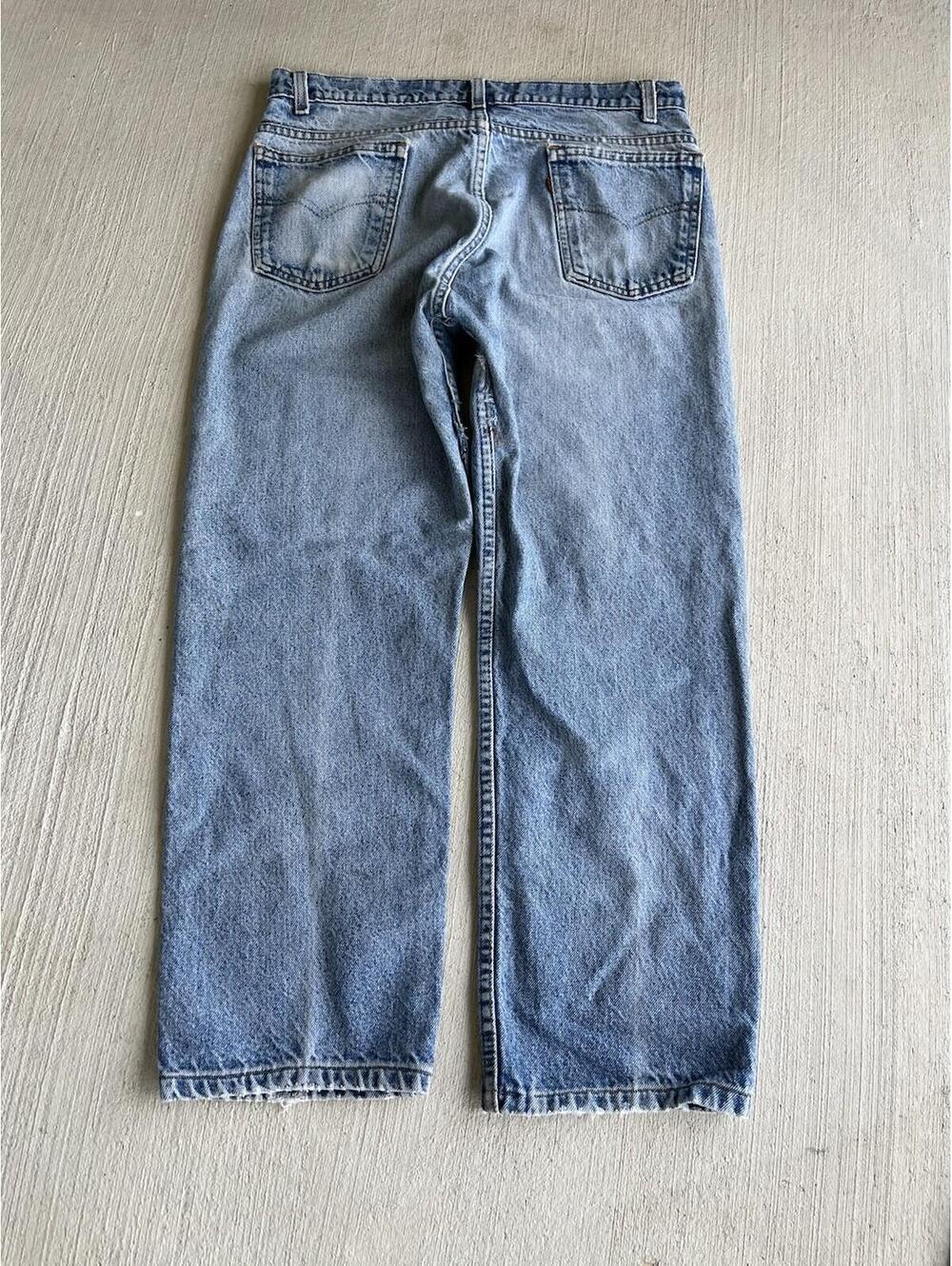 Vintage Levis Orange Tab Light Wash Jeans Made in USA 34x32⁠